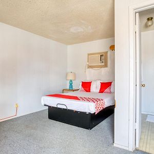 Oyo Hotel Breckenridge Tx Hubbard Creek Lake